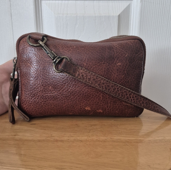 Duluth Trading Company Brown Lifetime Leather Dual Zip Wallet Crossbody Purse - Picture 5 of 14